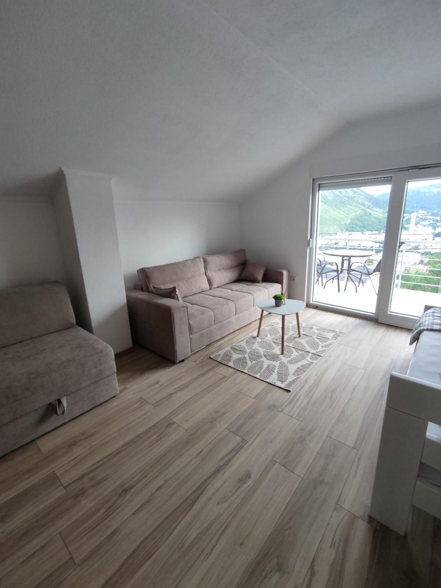 View Of The City - Studio Apartment Mostar Extérieur photo