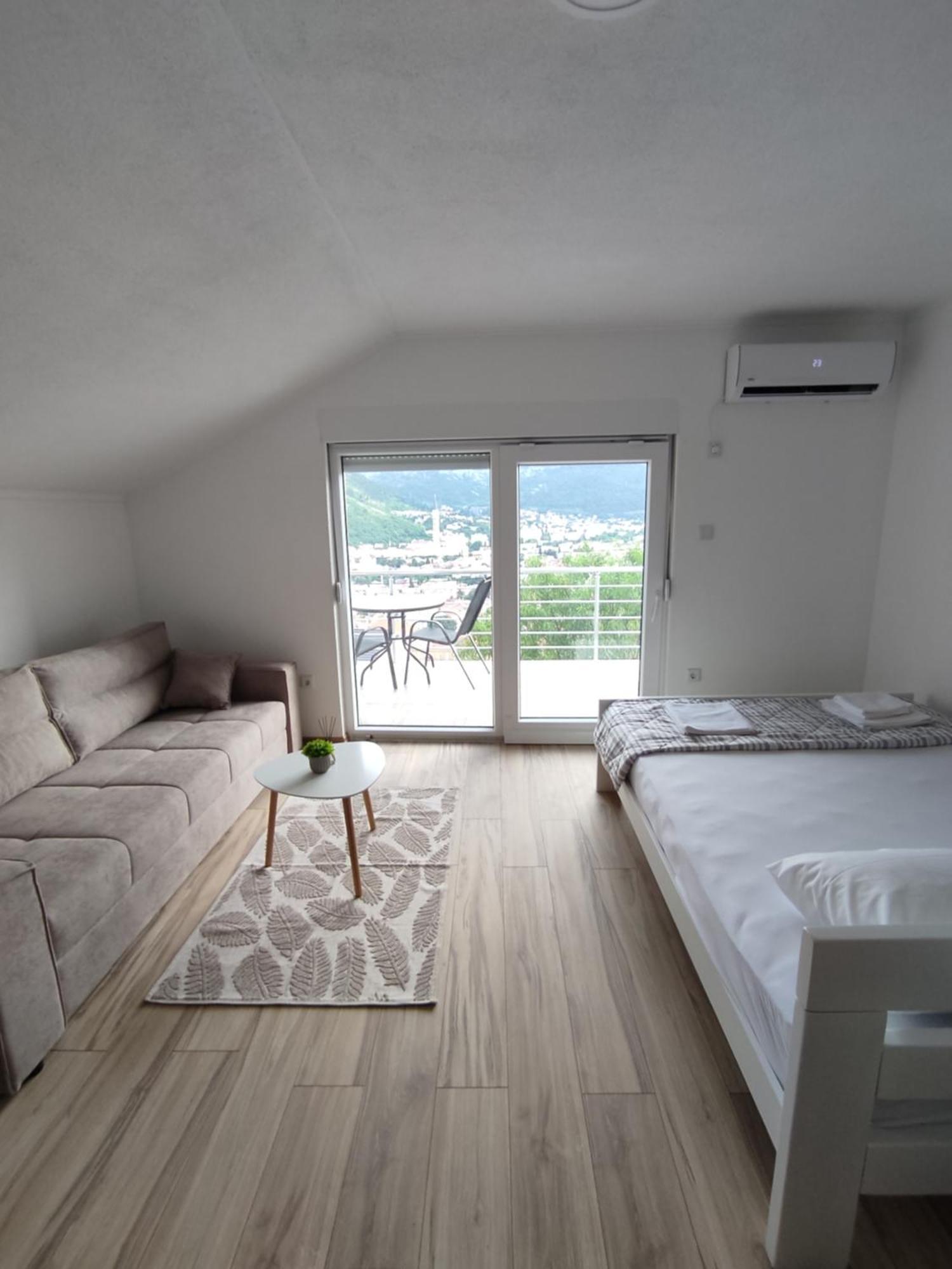 View Of The City - Studio Apartment Mostar Extérieur photo