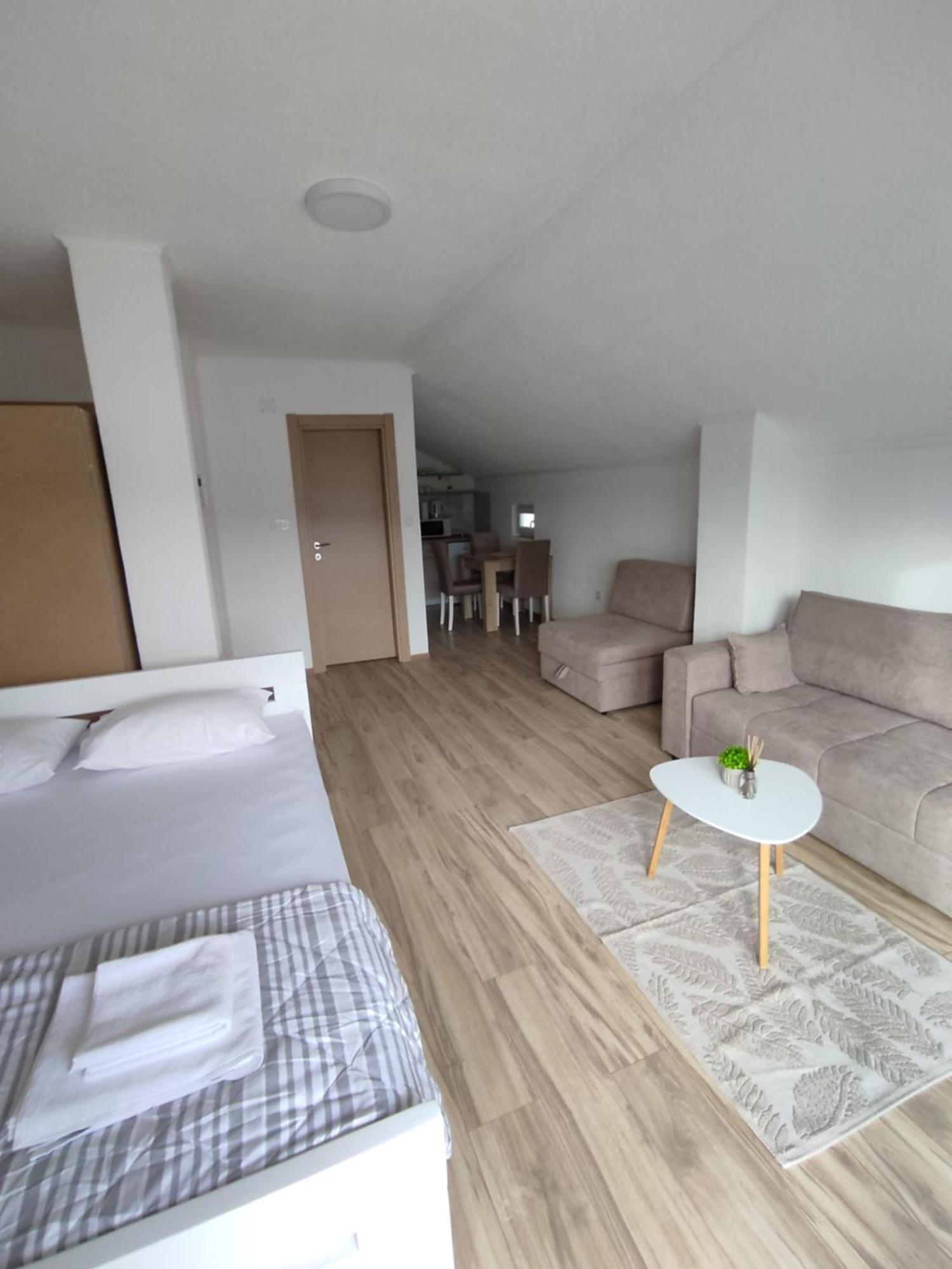 View Of The City - Studio Apartment Mostar Extérieur photo
